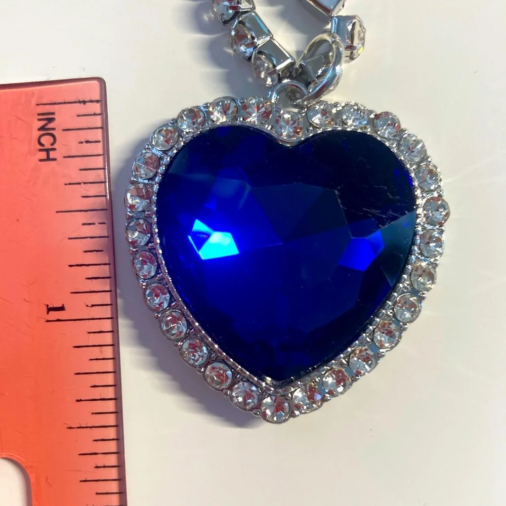 🌟 Big Blue Heart 💙  Pendant Rhinestone Necklace